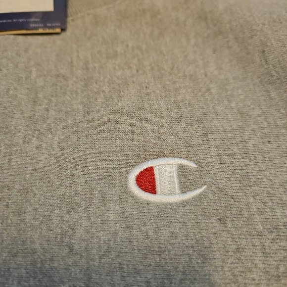 NWT Champion Fleece Sweatshirt Reverse Weave Crewneck Gray Small New With Tags - Picture 6 of 8